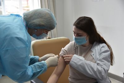 vaccinare studenți